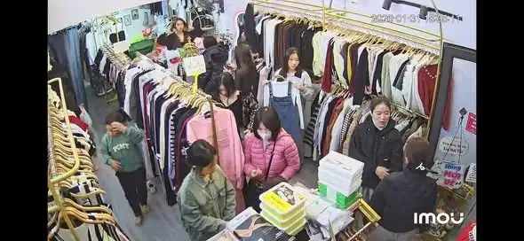 Sang shop thời trang xinh xắn – Hưng Yên