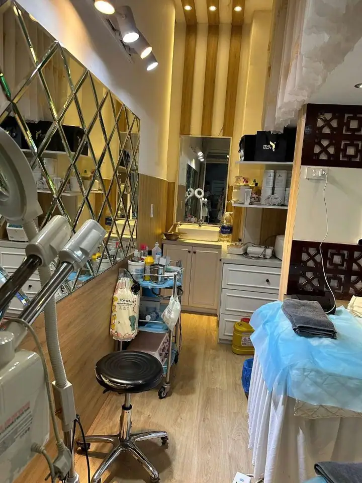 Sang nhượng lại spa full thiết bị – giá chỉ 150 triệu