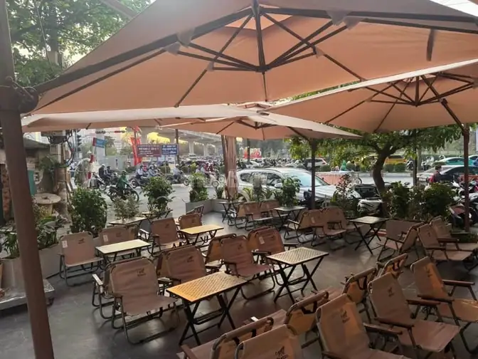 Sang Nhượng Quán cafe view hồ văn quán diện tích 200m2 mặt tiền 8m