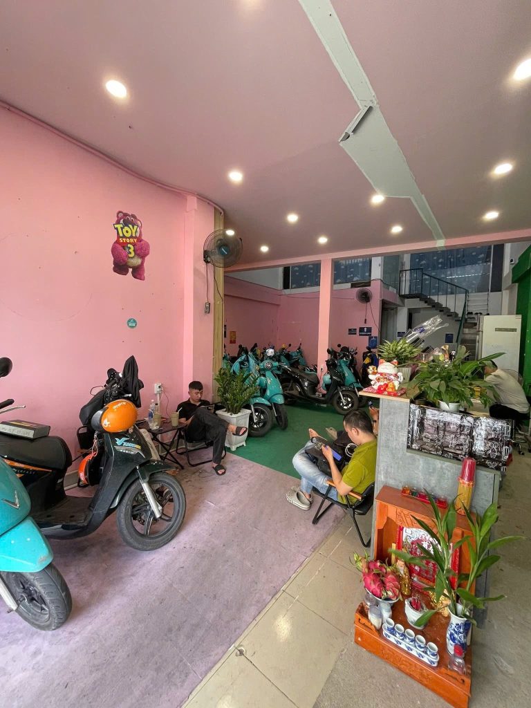 Sang nhượng trạm sạc xe điện mặt tiền Lạc Long Quân P10. Tân Bình