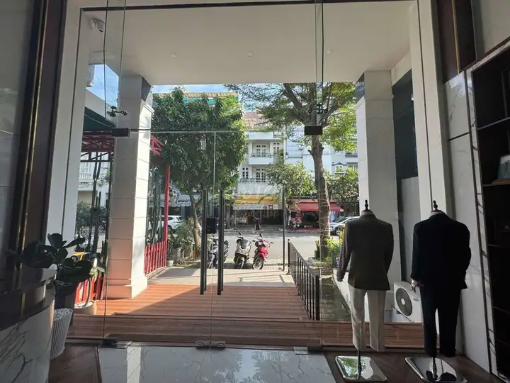 Chính Chủ Sang nhượng mặt bằng kèm nội thất