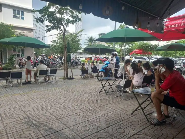 Sang nhượng quán cafe góc 2 mặt tiền – chỉ 90 triệu
