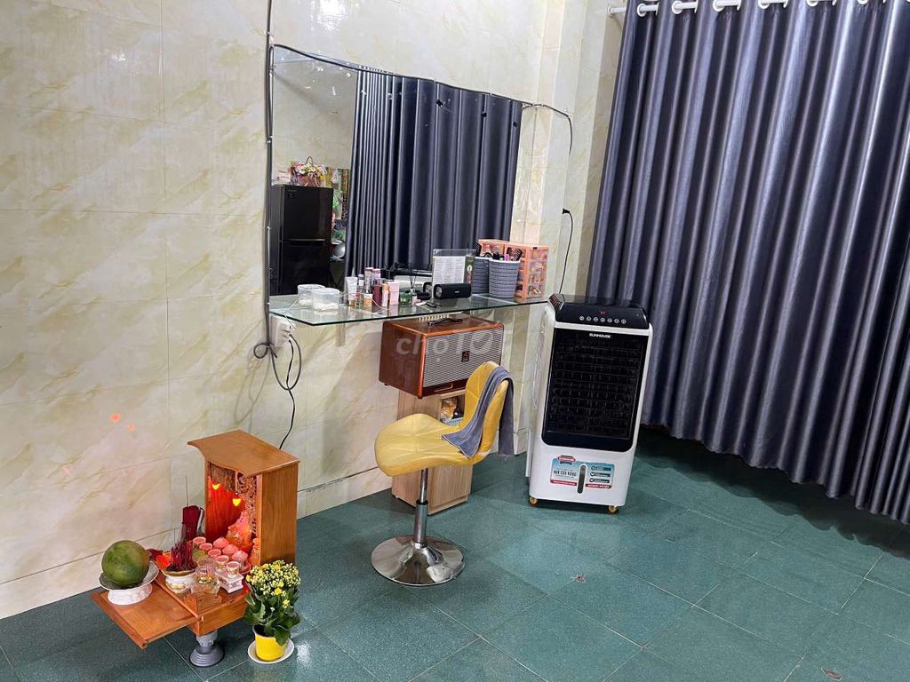 Sang tiệm nail – ảnh 3