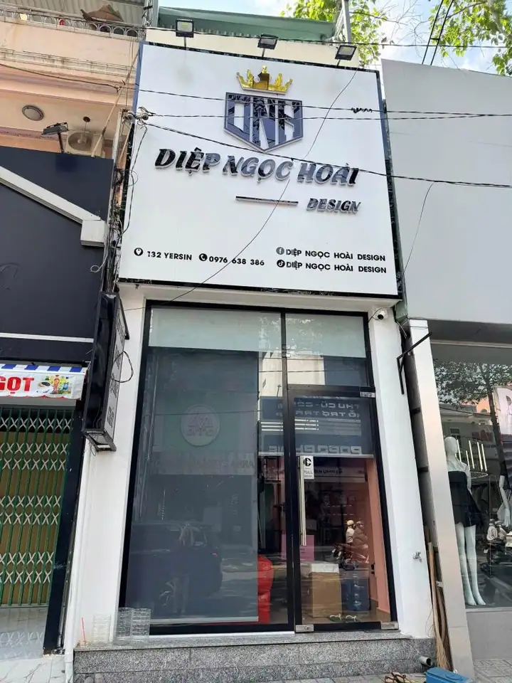Sang nhượng shop,vì gia đình có việc nên cần chuyển về bắc,mình muốn sang nhượng toàn bộ lại shop đồ nữ ạ