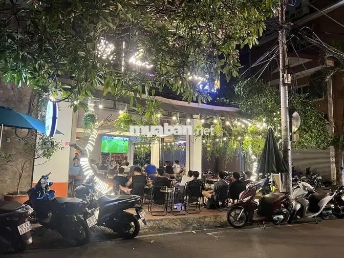 Cần sang nhượng gấp quán cafe căn góc 300triệu