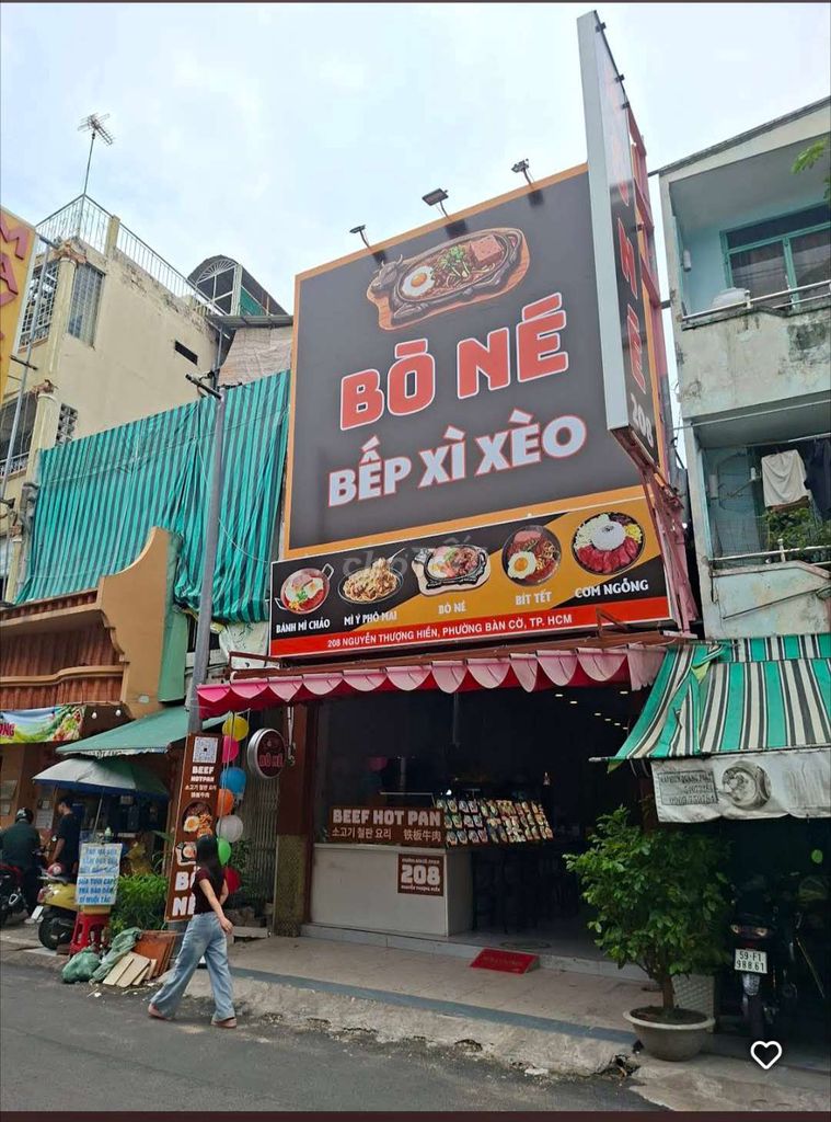 Mặt tiền nguyên căn sẵn quán, vào bán có doanh thu liền.