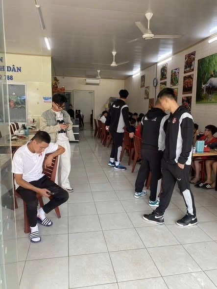 Chính chủ sang nhượng nhà hàng – hoặc tìm người cùng kết hợp do không có thời gian quản lý