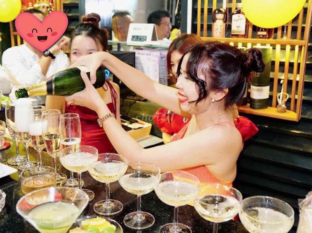 Sang nhượng mặt bằng quầy bar – ảnh 3