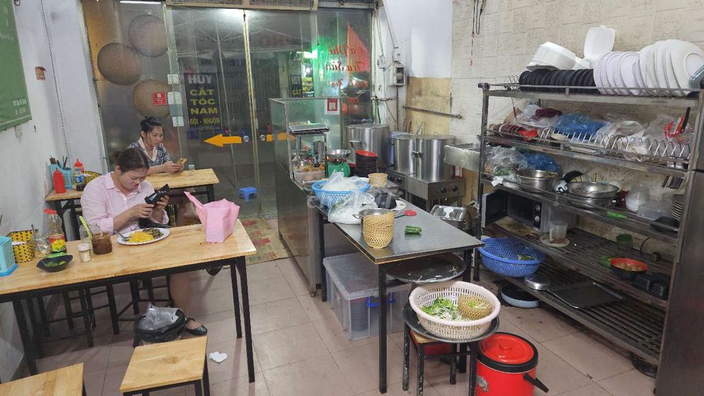 Nhượng mặt bằng khu dân cư đông đúc – ảnh 2