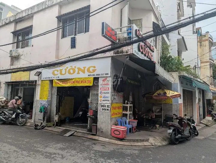 Sang tiệm rửa xe máy thay nhớt 25tr ( có thương lượng)
