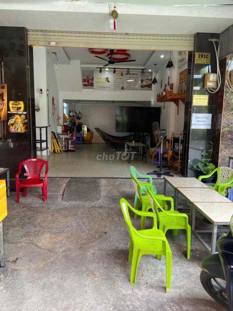 Sang nhượng 5 phòng trọ có mặt bằng kinh doanh