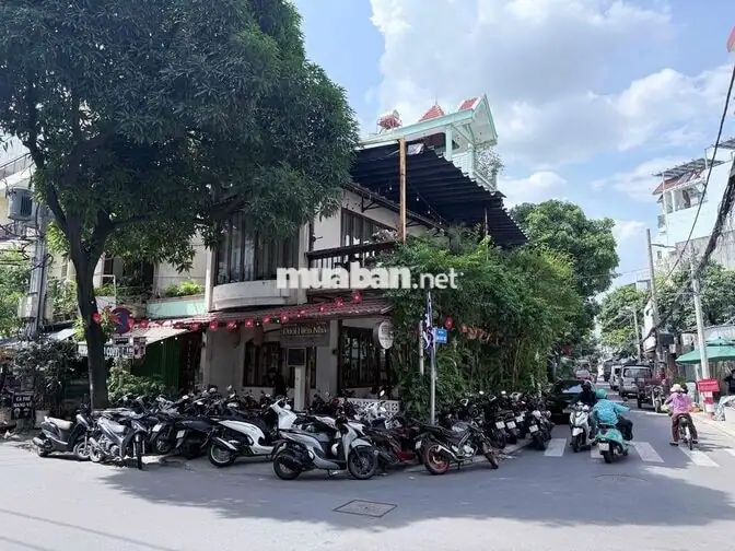 Sang quán cà phê 2 MT chill nhất Tân Bình