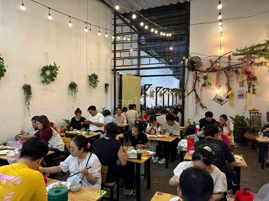 Sang quán thái doanh thu 250-300Tr đầu bếp thái 100% – ảnh 3