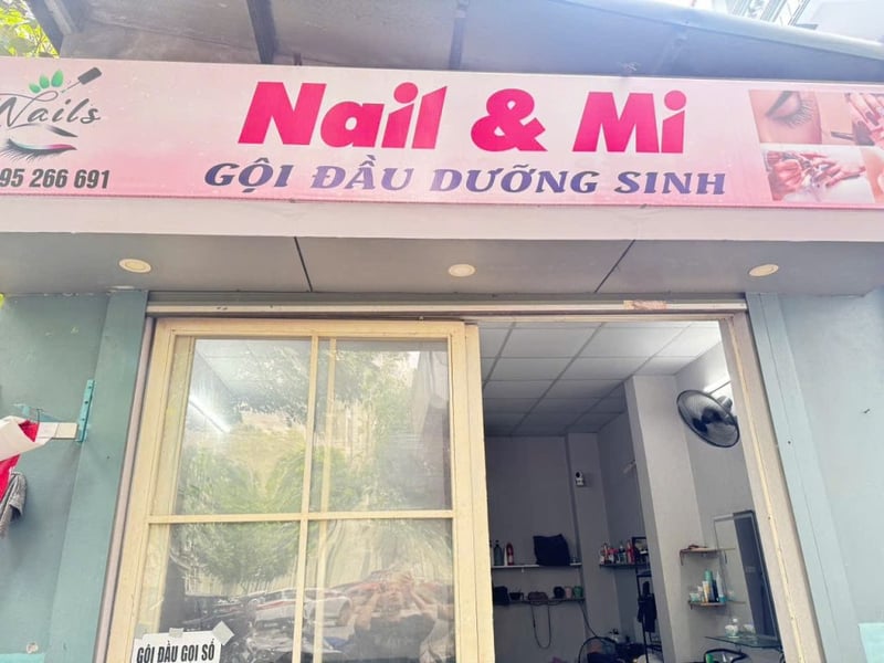Sang nhượng / cho thuê tiệm tóc & mi – thượng thanh, long biên