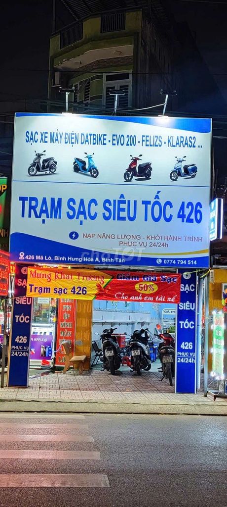 Sang gấp trạm sạc