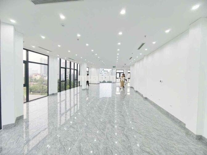 Sang nhượng gấp sàn VP phố vạn phúc - hà đông 220M giá rẻ chỉ 28TR