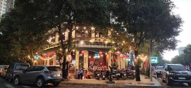 Sang nhượng quán cafe lô góc cực đông tại khu văn phòng Đống Đa
