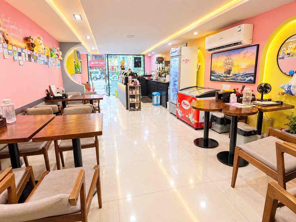 Nhà Mặt Tiền Trần Hưng Đạo, Cô Giang, Quận 1, Sang Nhượng Còn TL – ảnh 4