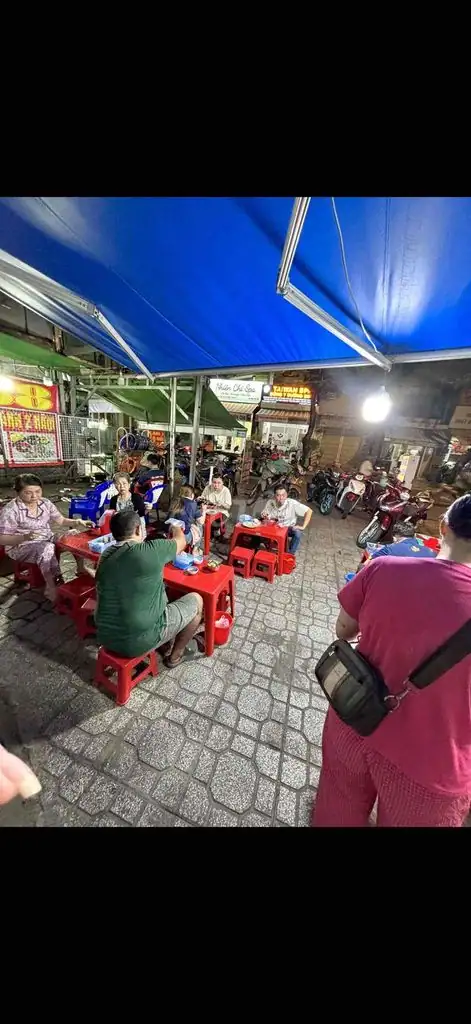 Sang quán Bún riêu - Canh bún