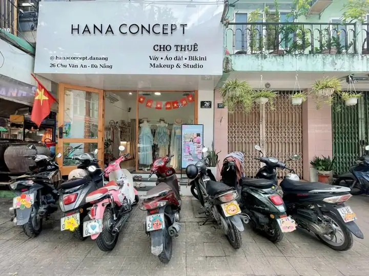 Sang nhượng tiệm cho thuê váy/studio 3 tầng – vào kinh doanh ngay không cần sửa sang tại trung tâm TP Đà Nẵng.