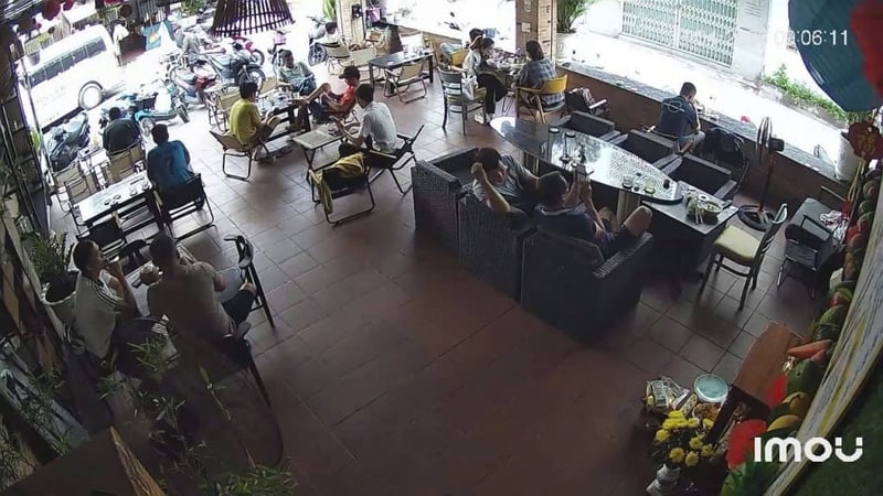 Sang quán cafe – mặt tiền 8M – có phòng Ở lại