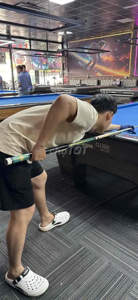 Sang mặt bằng clb bida