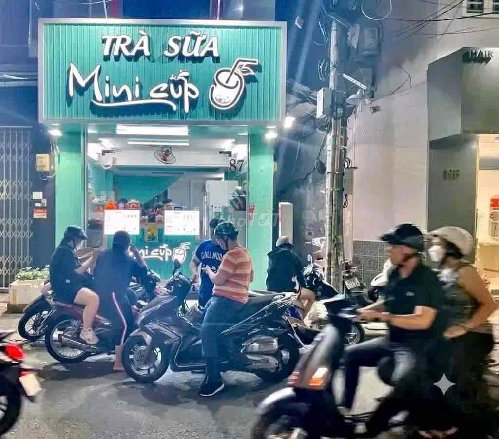 Sang nhượng quán trà sữa – phùng văn cung, phú nhuận 🥤