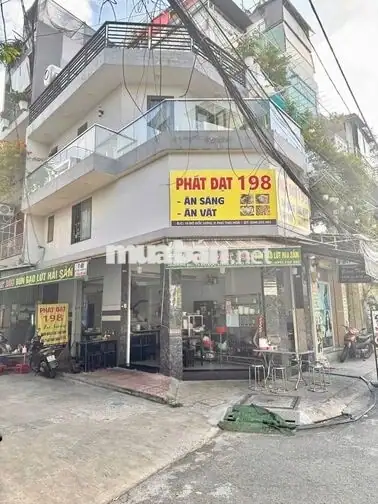 Sang gấp quán ăn lô góc 2 mặt tiền cực đẹp – trung tâm quận Tân Phú*