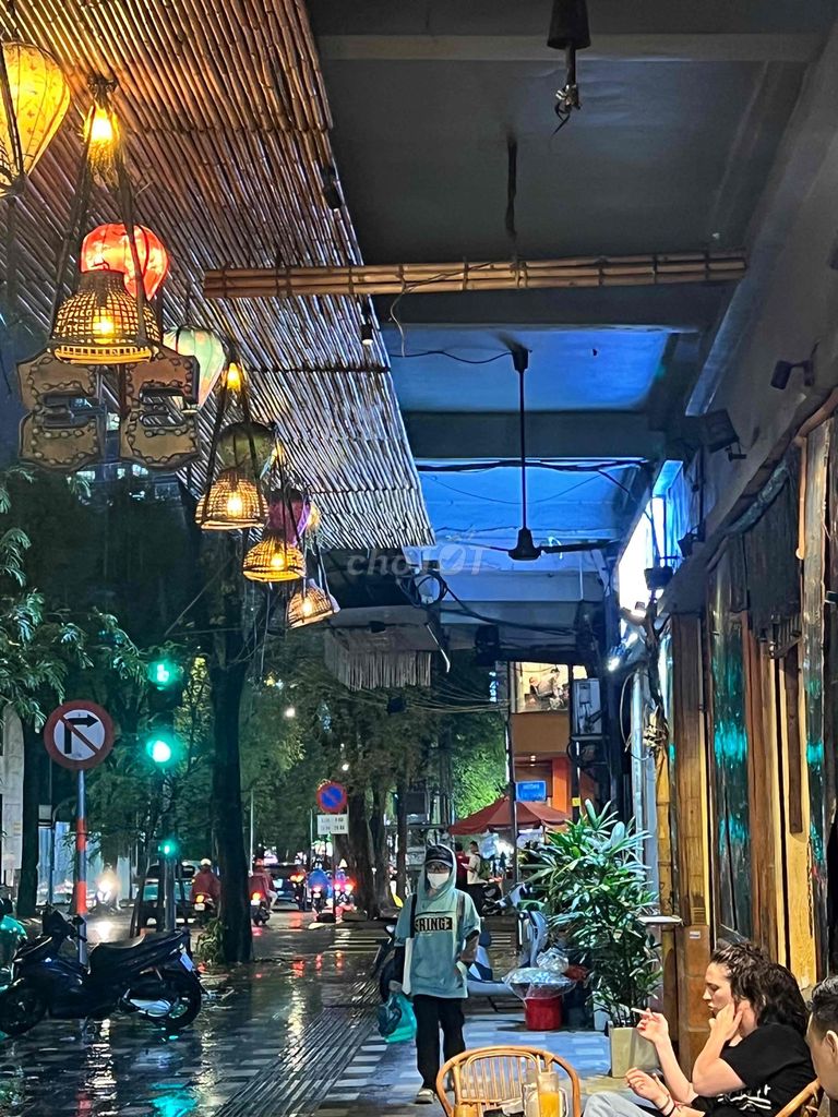 Sang nhượng mặt bằng quận 1 – ảnh 3