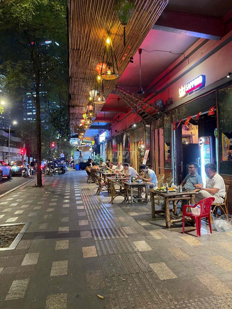 Sang nhượng mặt bằng quận 1 – ảnh 4