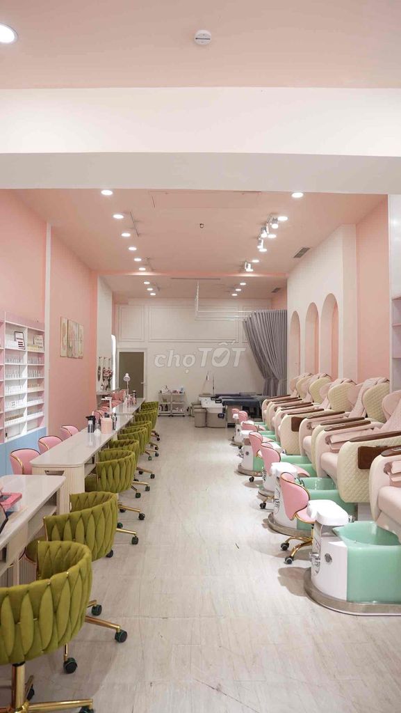 299tr hạ giá sang cực sâu tiệm nail spa cao cấp ngay ngã 4 gò vấp – ảnh 2