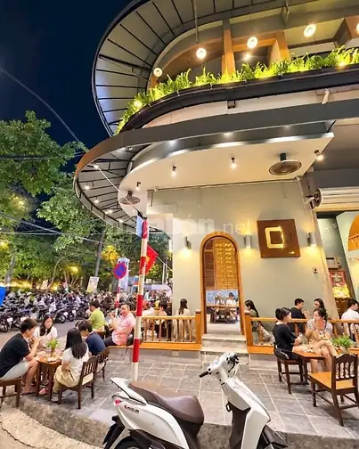 Sang nhượng quán cafe Lô Góc 2 Mặt tiền tại Tô Hiệu To cực hiếm