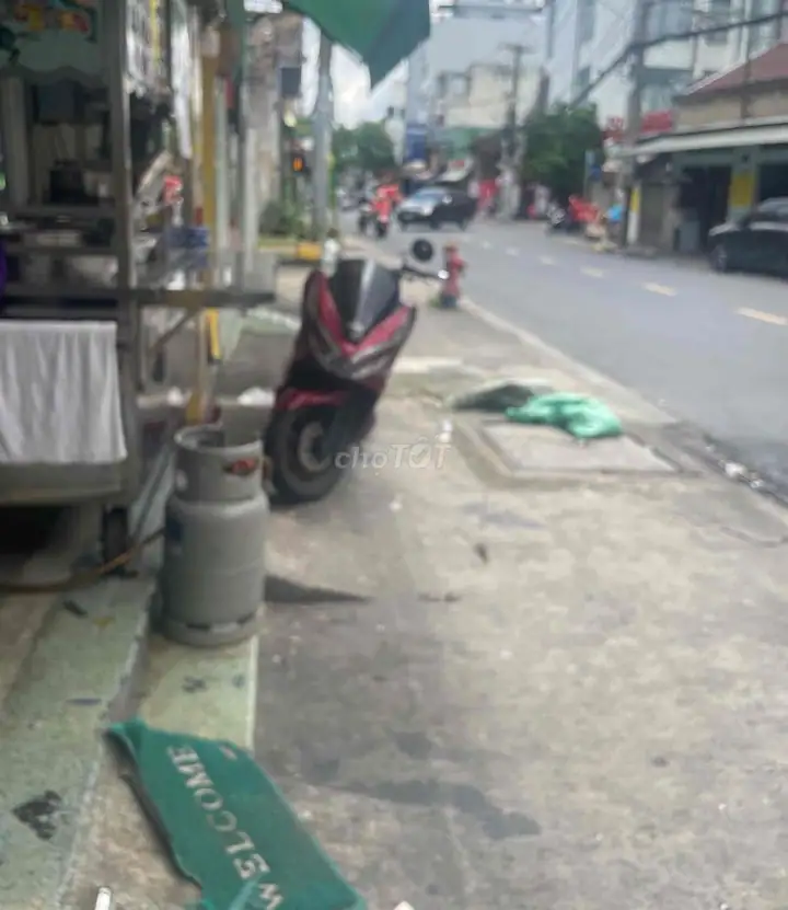 Cần sang nhượng nhà mặt tiền kinh doanh