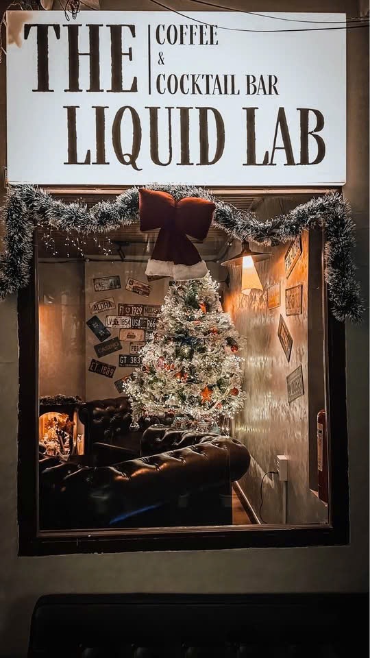 Sang nhượng coffee & cocktail bar – chỉ việc vào kinh doanh ngay