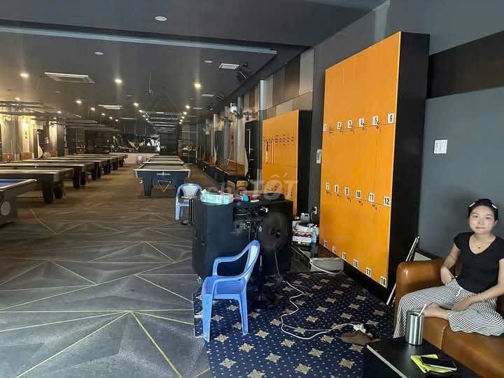 Sang gấp CLB Bida gần Đại học Thủ Dầu Một - Bình Dương
