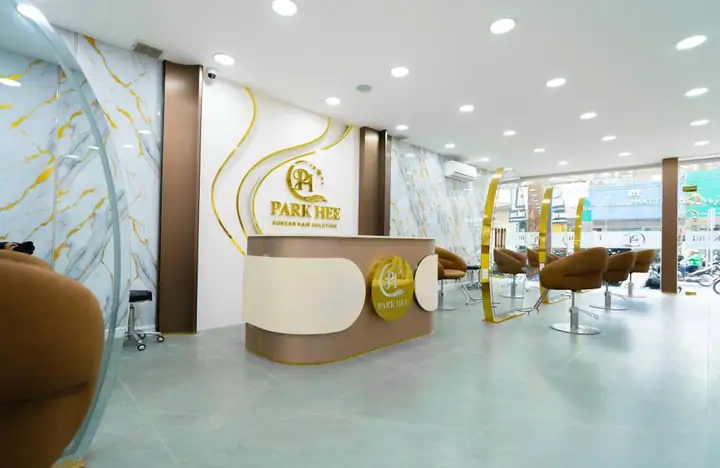 Sang gấp mặt bằng / salon tóc park hee – vị trí vàng trần quang khải, quận 1
