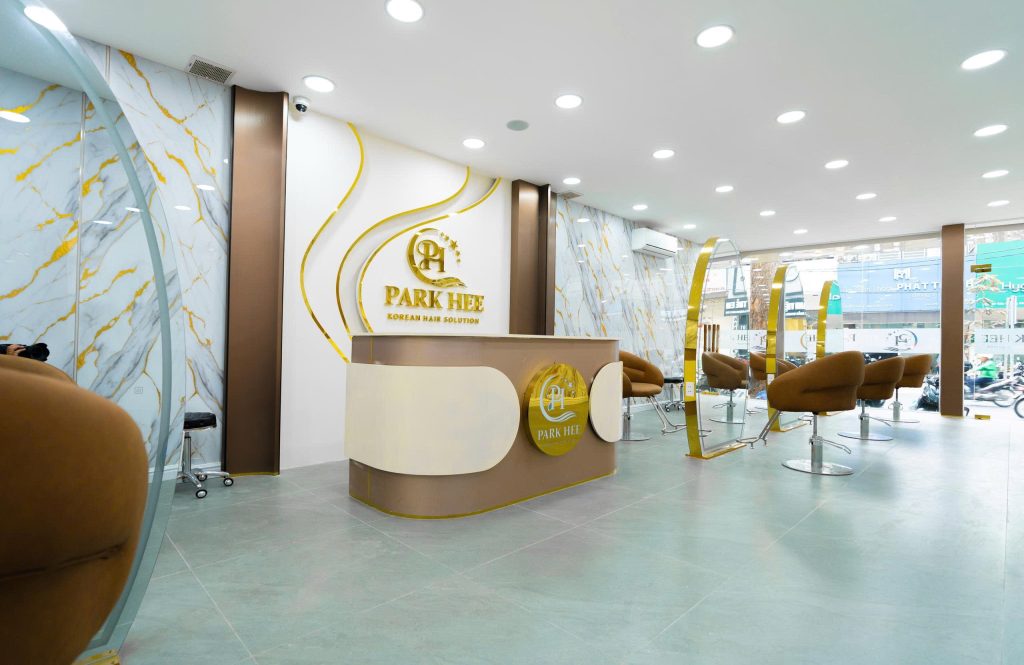 Sang gấp mặt bằng / salon tóc park hee – vị trí vàng trần quang khải, quận 1