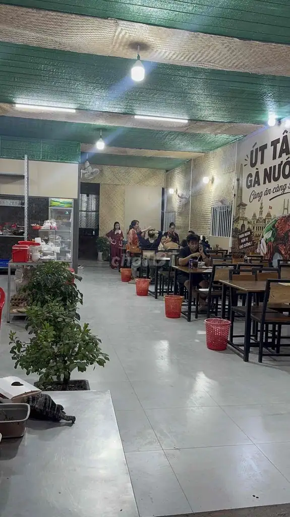 Sang quán hoặc sang mặt bằng