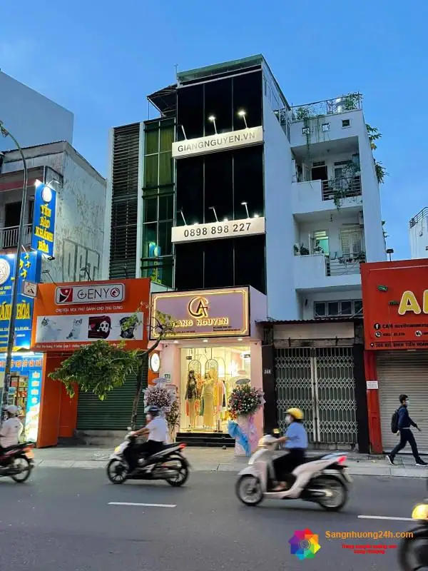 Cần sang nhượng mặt bằng shop thời trang quận 1