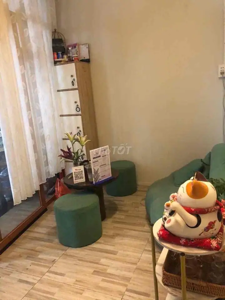 Cần sang lại đồ nghề mặt bằng làm gội đầu trị liệu ngay Cc LaVita đuon