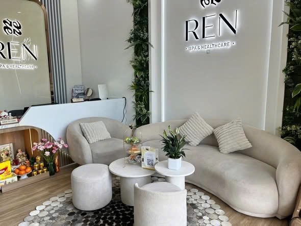Sang nhượng spa sang & đẹp tại mặt tiền trung tâm quận 10 [HCM] chỉ 850tr triệu bao cọc