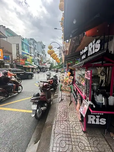 Chỉ 70 triệu sở hữu quán trà sữa ngay góc ngã tư Tân Hương – Tân Quý,