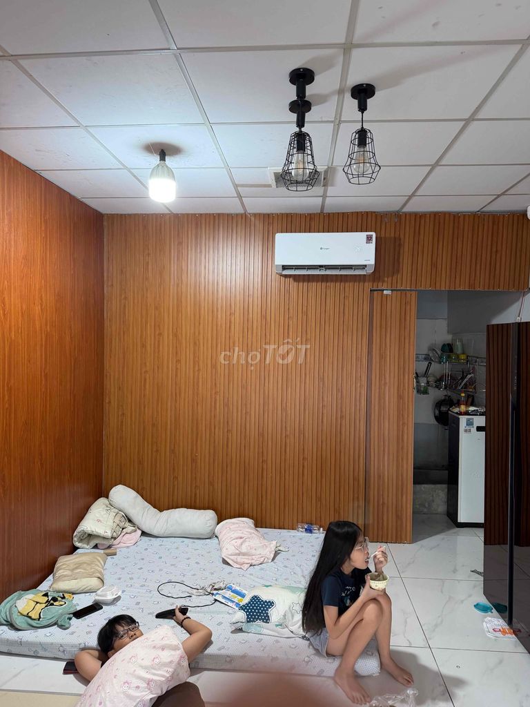 Sang nhượng tiệm vé số – ảnh 3