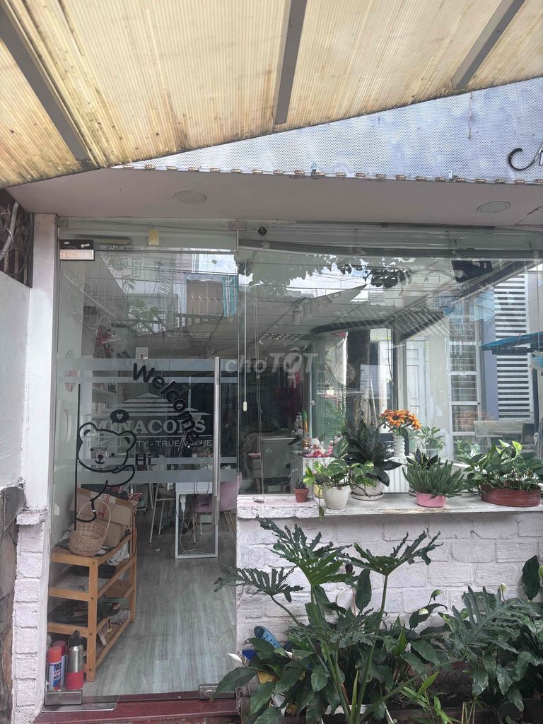 Sang nhượng tiệm Nail-Mi-Gội