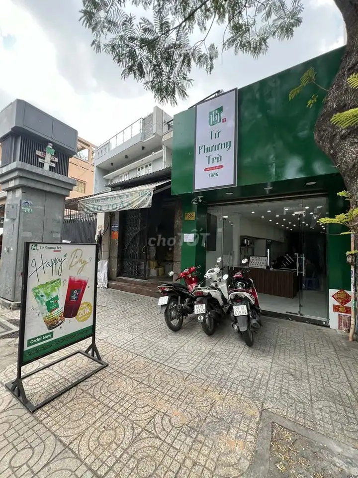 Gấp Sang quán trà sữa đầy đủ thiết bị giá 60 triệu