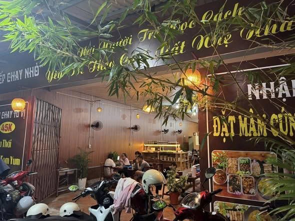Sang lại quán buffet lẩu chay – KDC thuận giao, thuận an