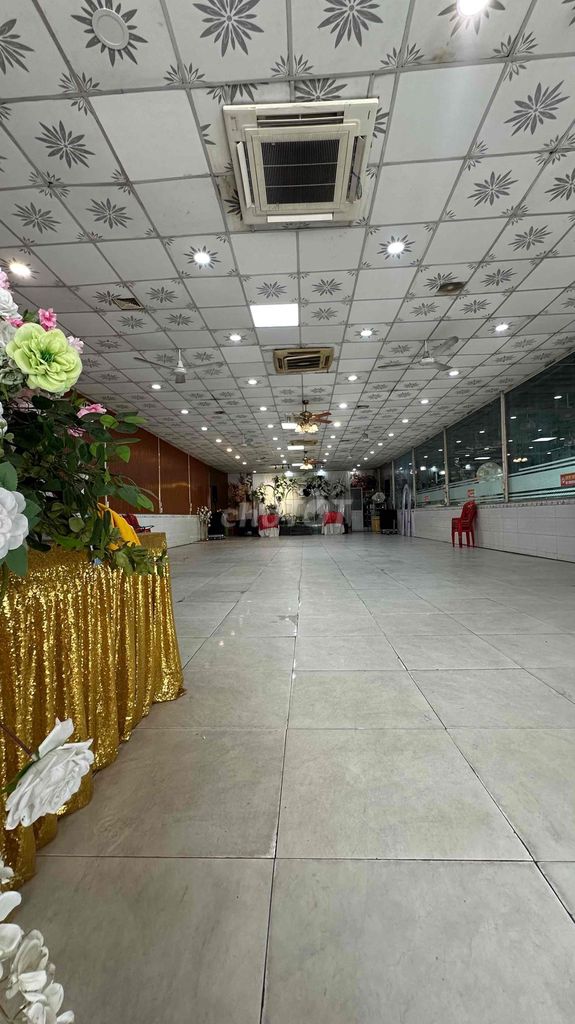Kiếm đâu ra mặt tiền đẹp như này
