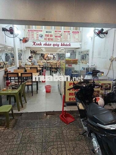 Cần sang nhượng lại mặt bằng quán phở đầy đủ đồ dùng