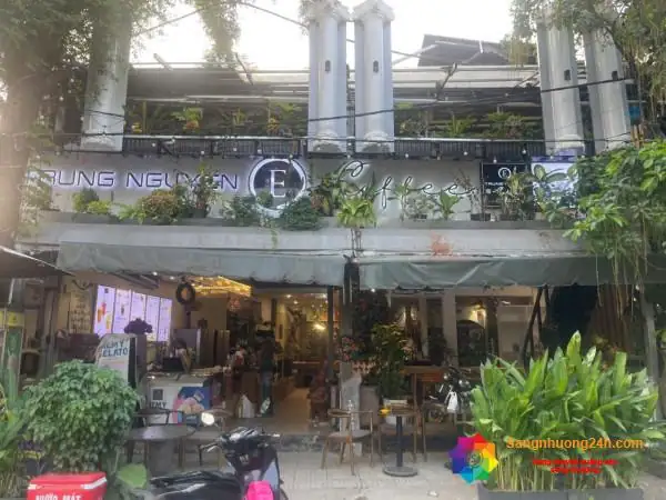 Sang nhượng quán cafe ở trung tâm quận 7