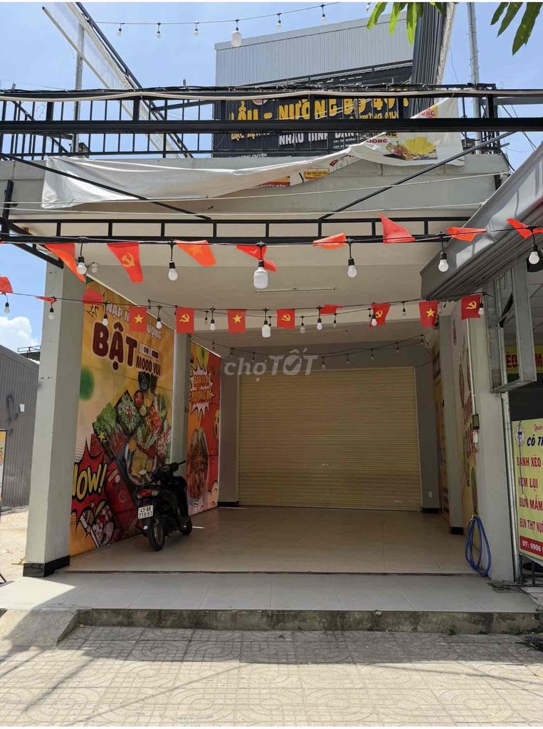 Nhượng lại nhà hàng
